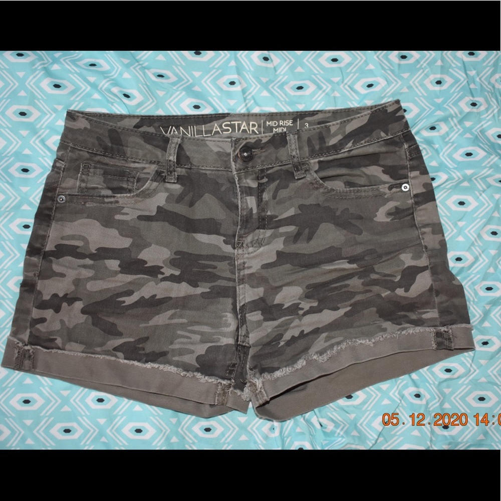 Camo Print Jean Shorts